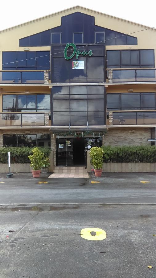 Brandsville Suites จอร์จทาวน์ ภายนอก รูปภาพ